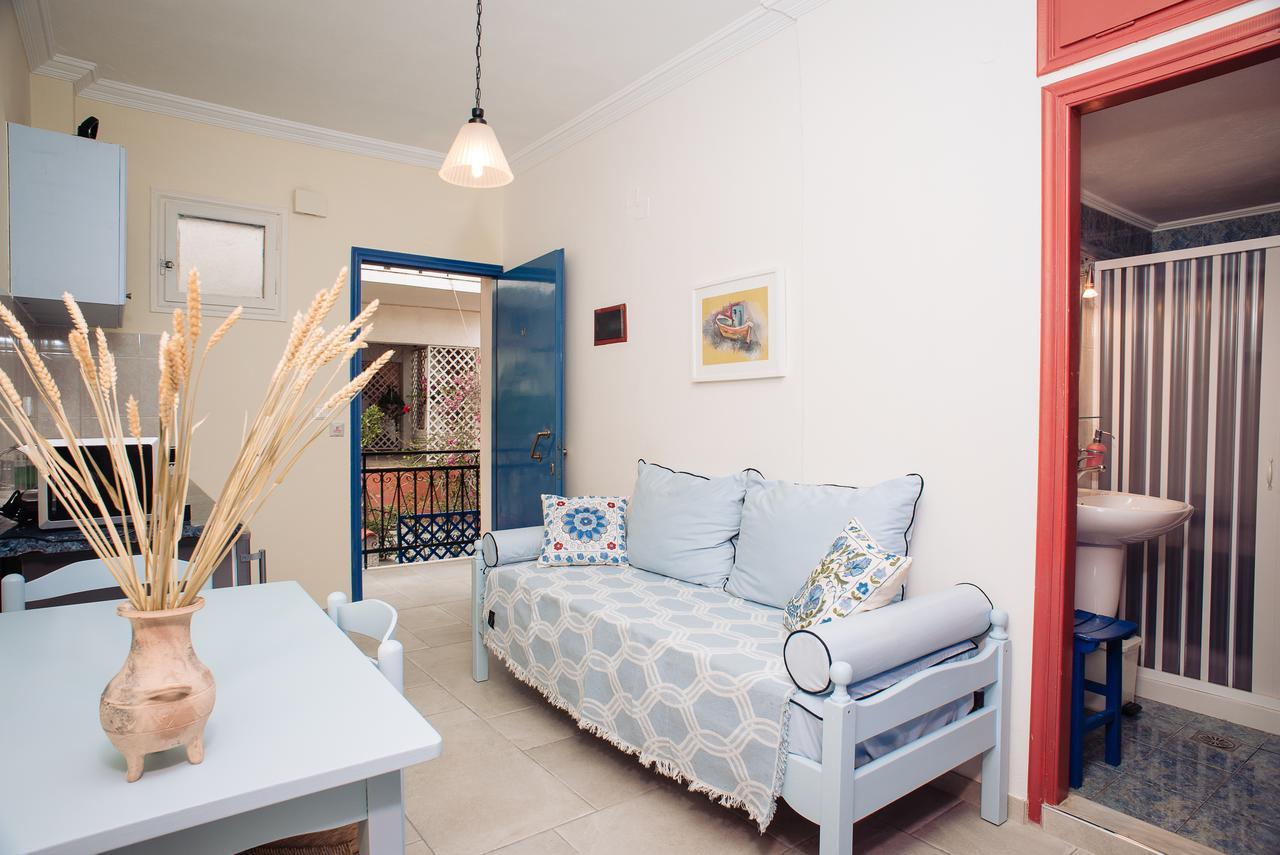 Maria Studios Poros Town Exterior foto
