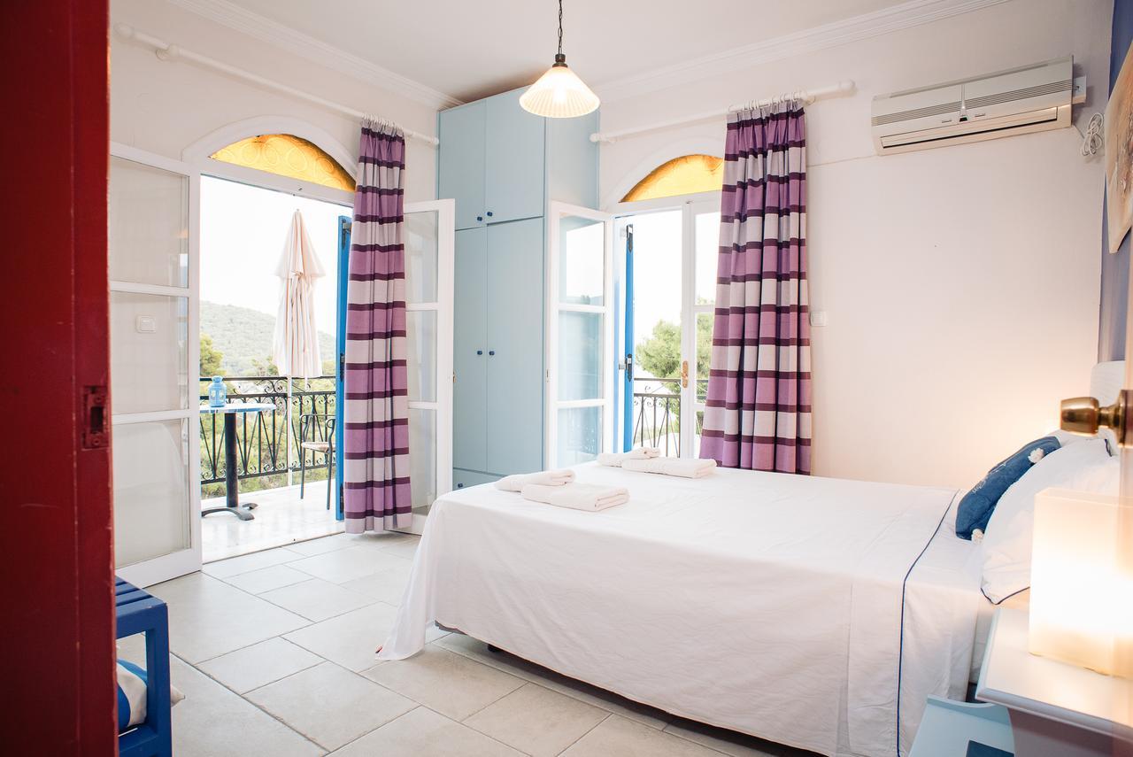 Maria Studios Poros Town Exterior foto