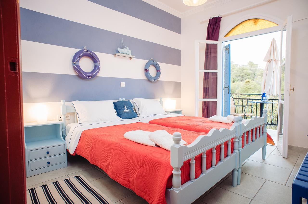 Maria Studios Poros Town Exterior foto